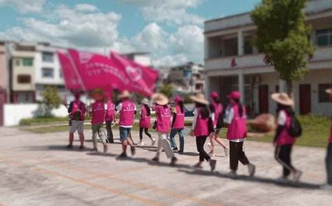 三下乡活动社会实践报告