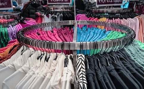 服装店租赁合同