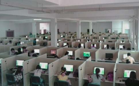 话务员客服个人年终工作总结