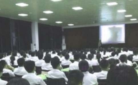 加油站站长竞聘演讲稿