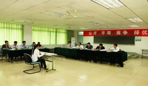 专家传授公务员面试成功之术:把握四大环节