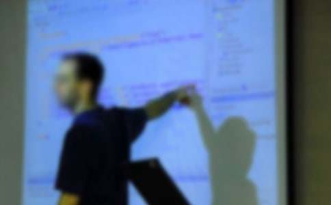 教师类自荐信模板