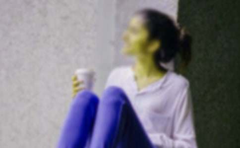 关于赞美女生的诗歌