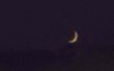 亮月亮现代抒情诗歌