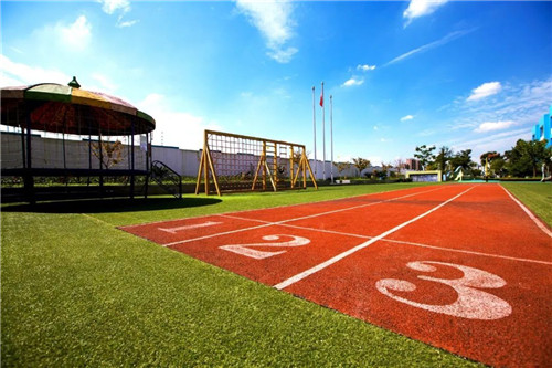 1596018748637939.jpg 大学新生开学必备物品清单都有哪些