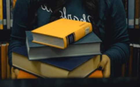 中学美术教育中的缺陷与建议论文