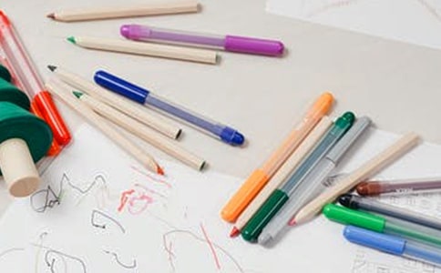 说明文:我心爱的文具盒