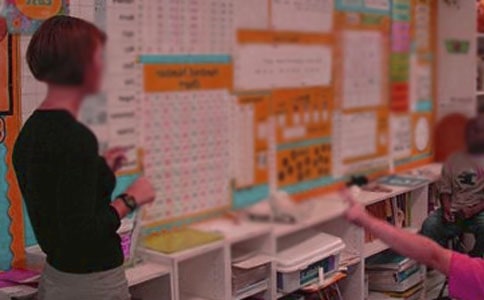 中考英语满分作文:我的语文老师 My Chinese Teacher