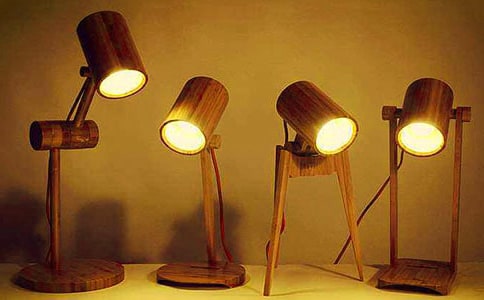 闹钟书包和台灯小学作文