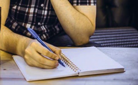 关于《温酒斩华雄》读后感300字(通用5篇)