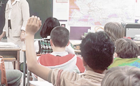 新晋院本科高校法理学教学问题与教改倡议论文