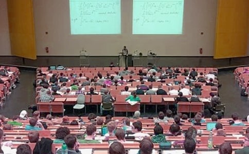 关于《北大学子18岁以前做的100件事》的读后感