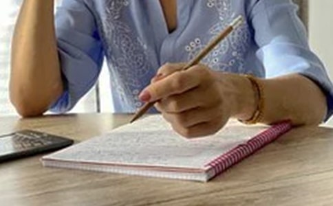 啄木鸟治病的作文350字