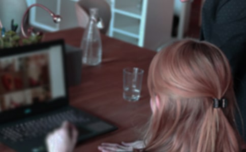 怀揣着梦想奋斗职场励志作文