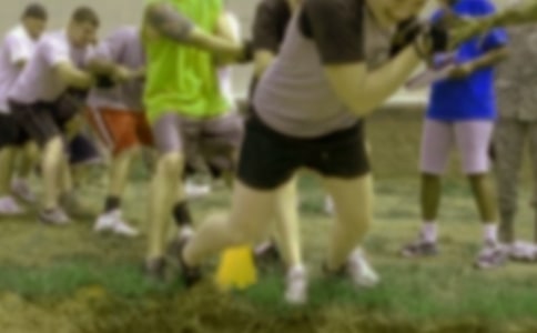 关于拔河比赛的叙事作文精选八篇