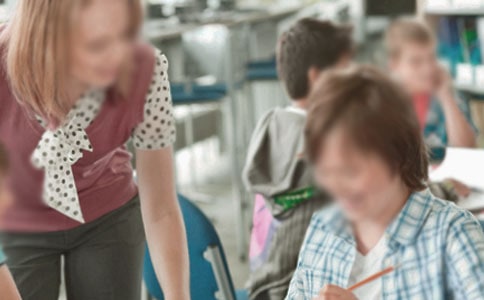 记性不好的李老师学生写人作文