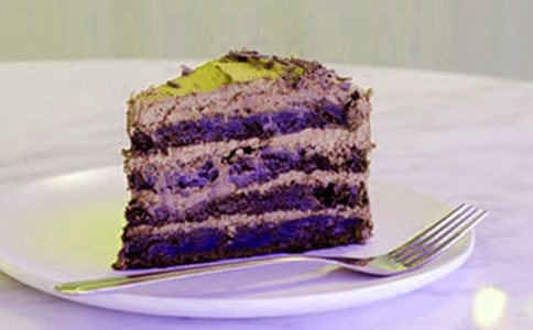  小小菜鸟学做蛋糕的.作文