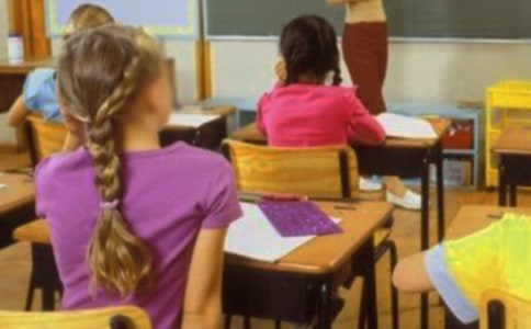 放鞭炮的乐趣小学生优秀作文200字