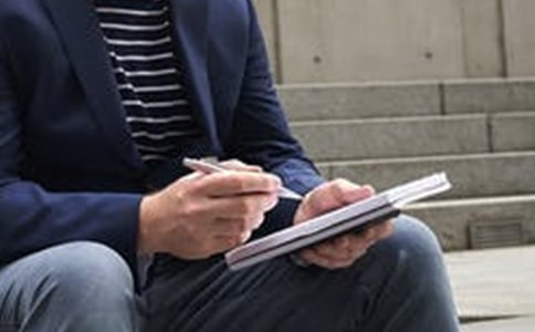 在微笑中成长初中优秀作文