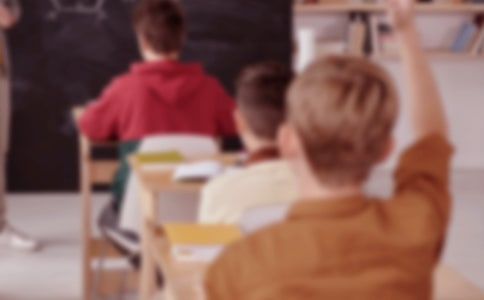 关于有关适合新学期开学用的名人名言警句的文章