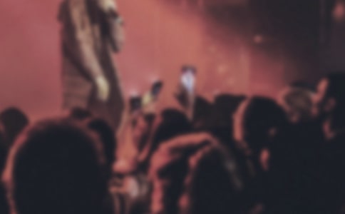 偶像来了,新不了情的名人故事